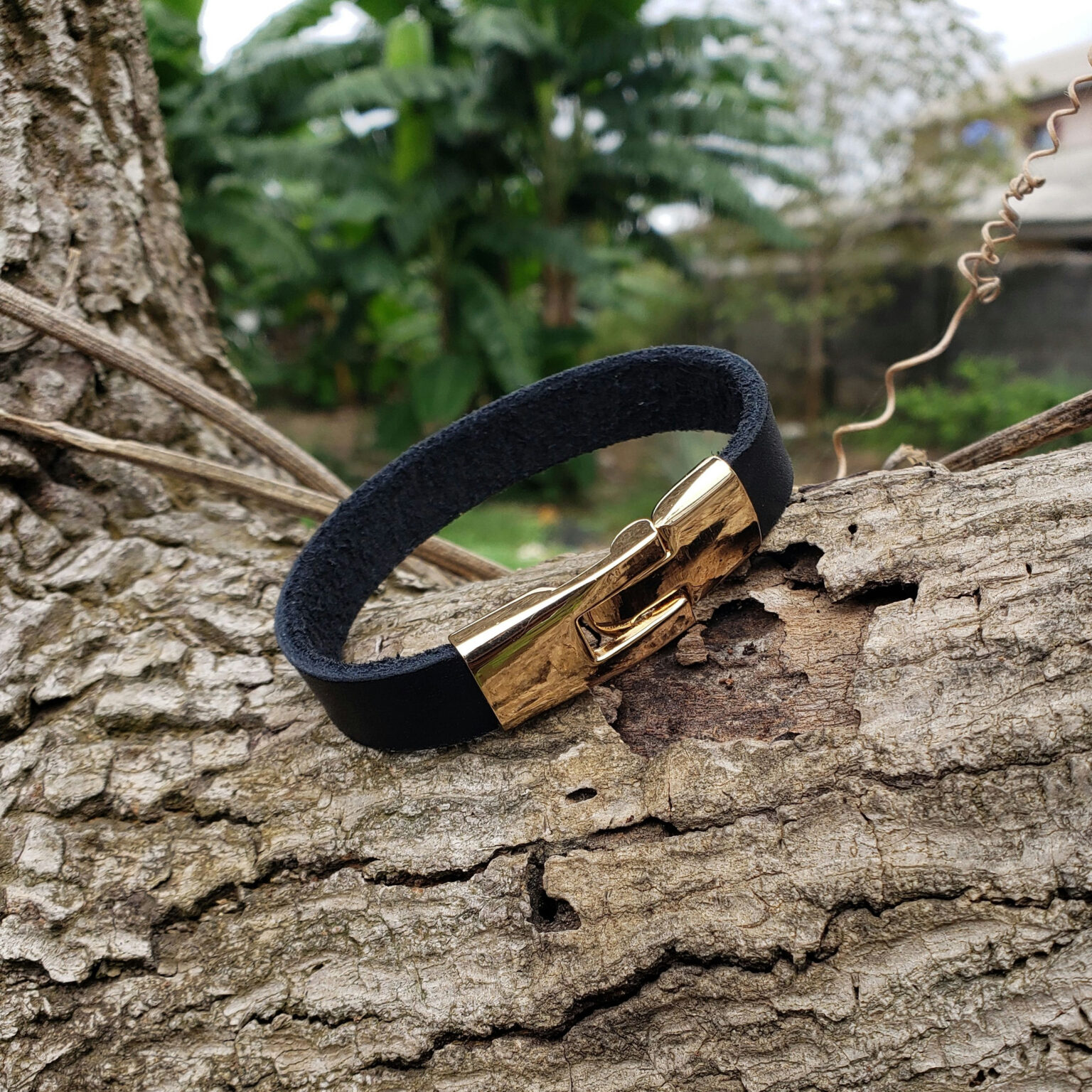 Handmade Leather Bracelet – Wristband for Men & Women