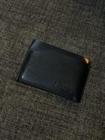 Slim Handmade Leather Cardholder – Minimalist Wallet for Men | Nuel