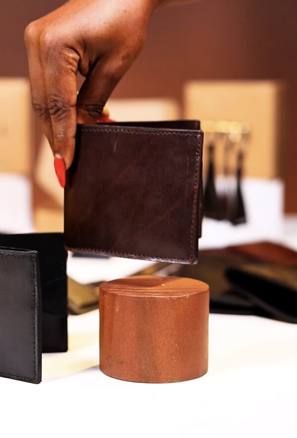 Brown Handcrafted Wallet for Men | Quality Leather